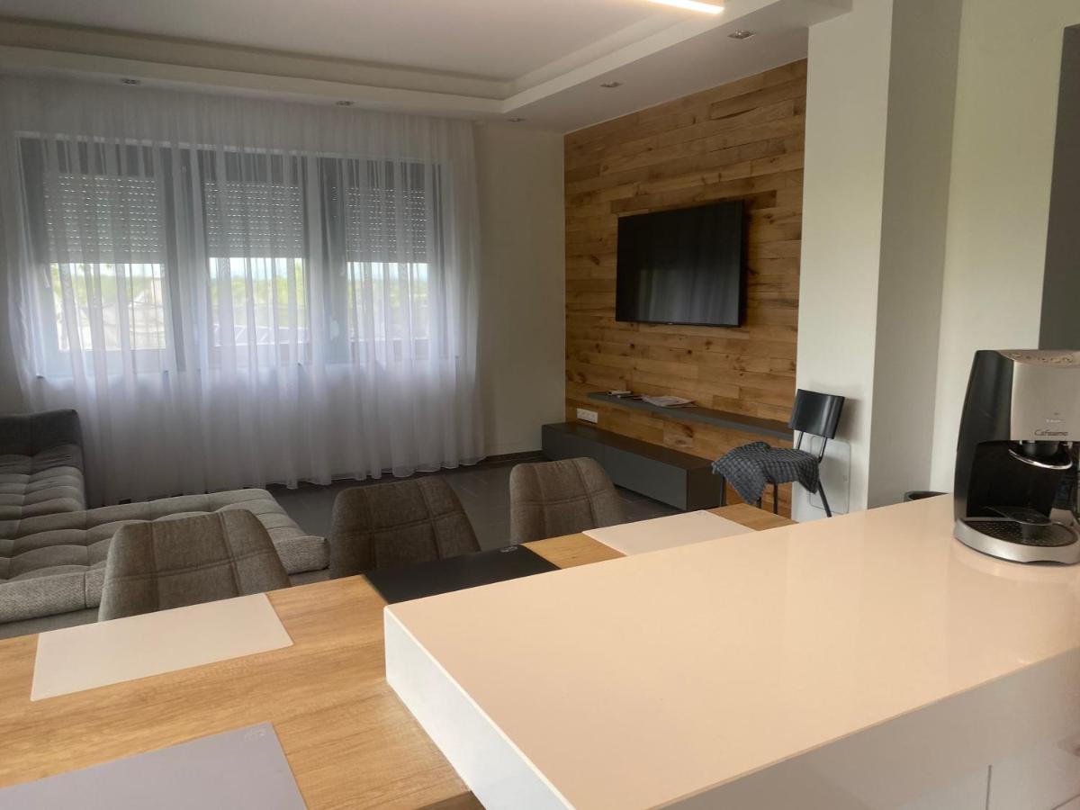 Terra Toscana Apartman Sárvár Exteriér fotografie